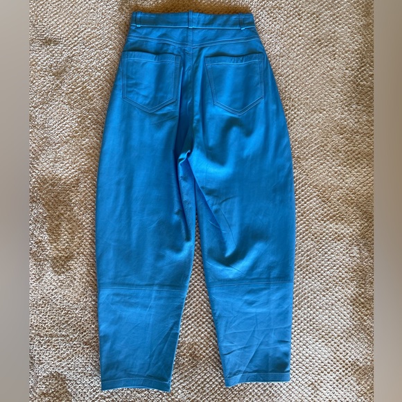 Zeynep Arcay Blue leather tapered pants - Picture 3 of 5